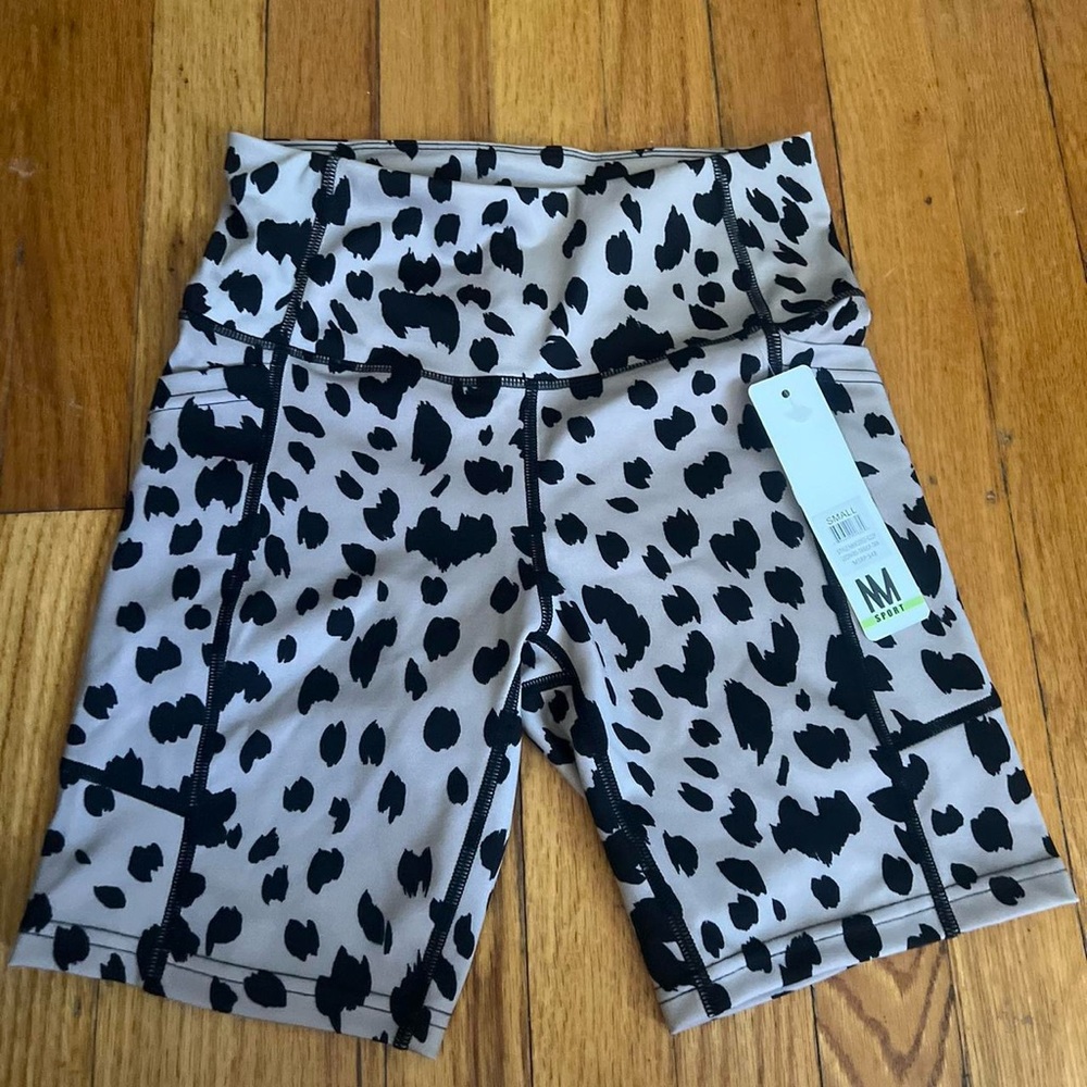 Nicole Miller Black and Tan Bike Shorts with High Waist